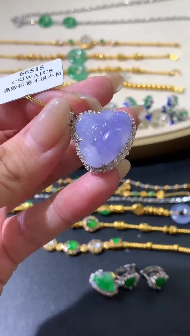 吊坠(不含链)18K金镶嵌翡翠W432|16800