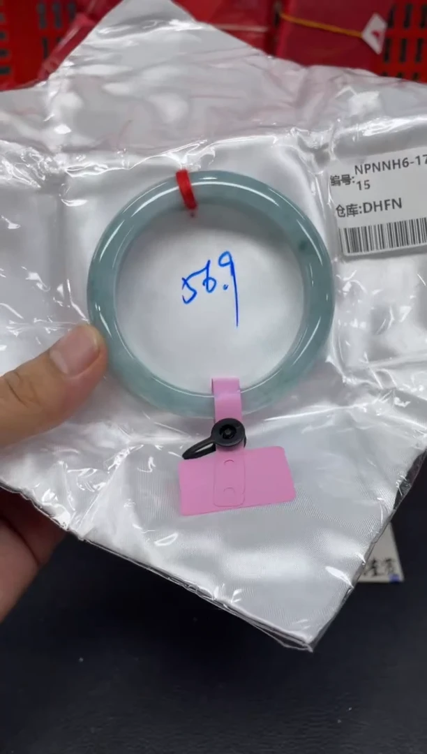 未镶嵌手镯翡翠翡翠手镯