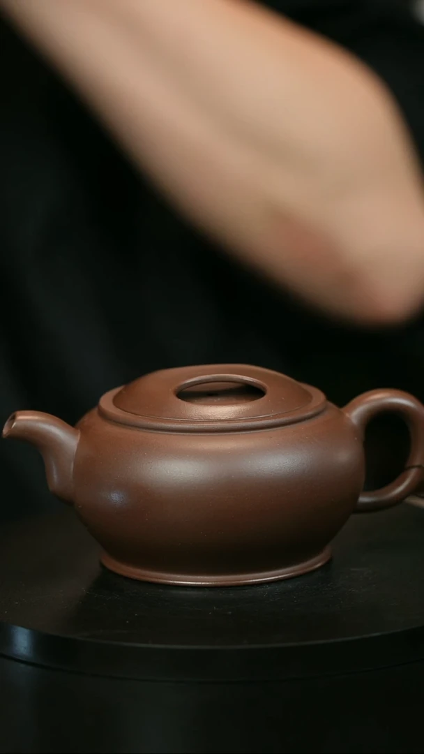 茶壶紫砂圆*杰H2163赵信军牛盖玉碗