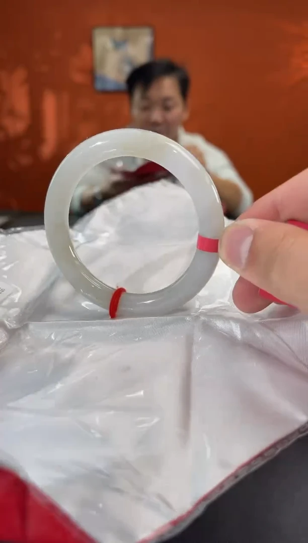 未镶嵌手镯翡翠6