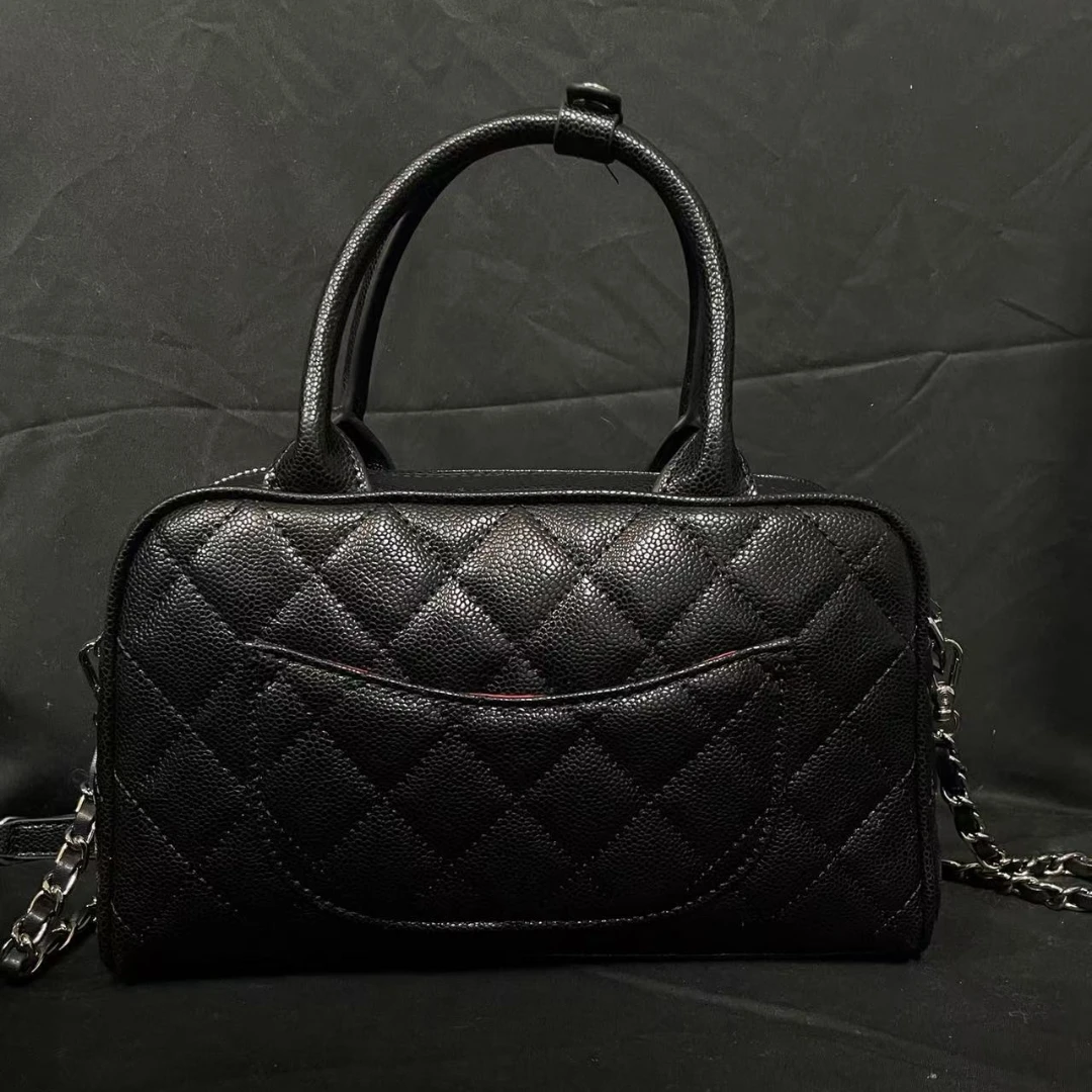 潮流打造真皮女士潮流包 0478 黑白色