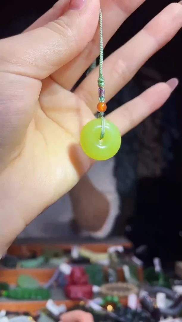 【闪购商品】和田玉颈饰未镶嵌拍一发一