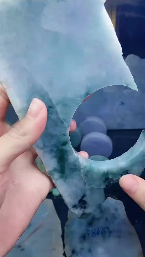 未镶嵌挂件翡翠小雨478