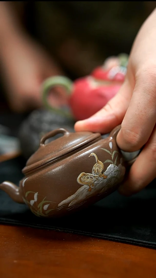 茶壶紫砂段泥双鸭戏水壶