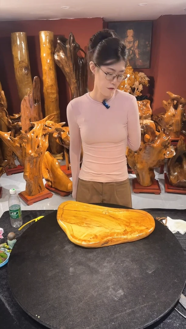 金丝楠一*发金丝楠木随形孤品摆件1167
