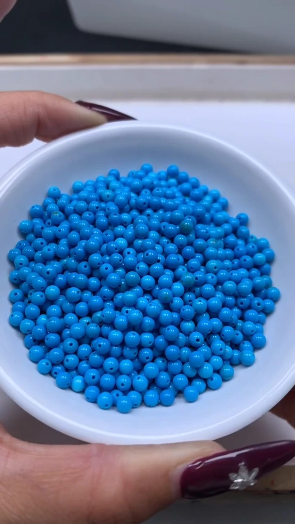 未镶嵌玛瑙手饰B1765 美人淞3mm50个8.8元