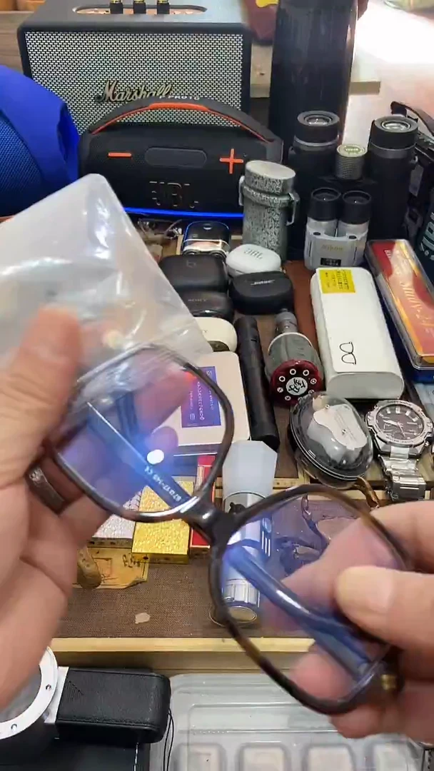 瓷片闪购商品 如图所示