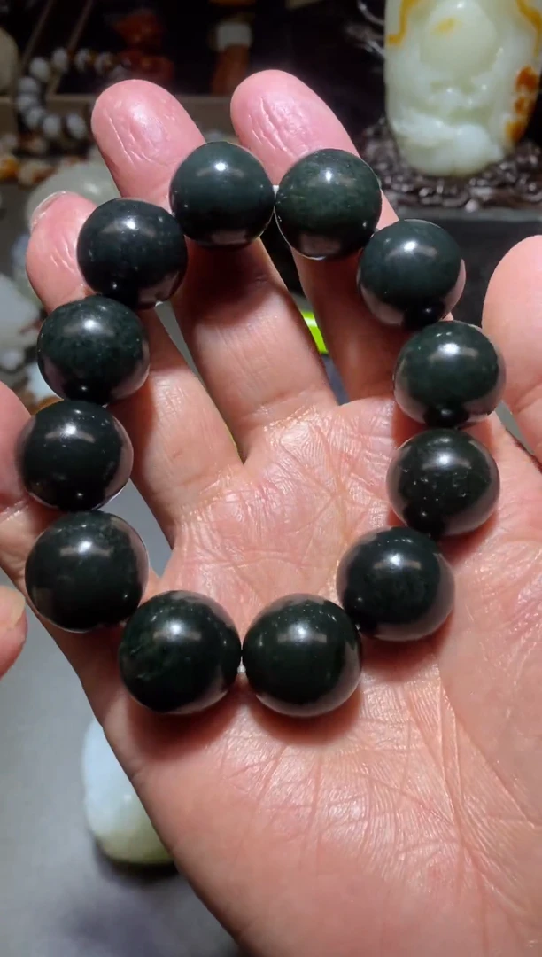 未镶嵌和田玉珠宝奇石用****1和田玉