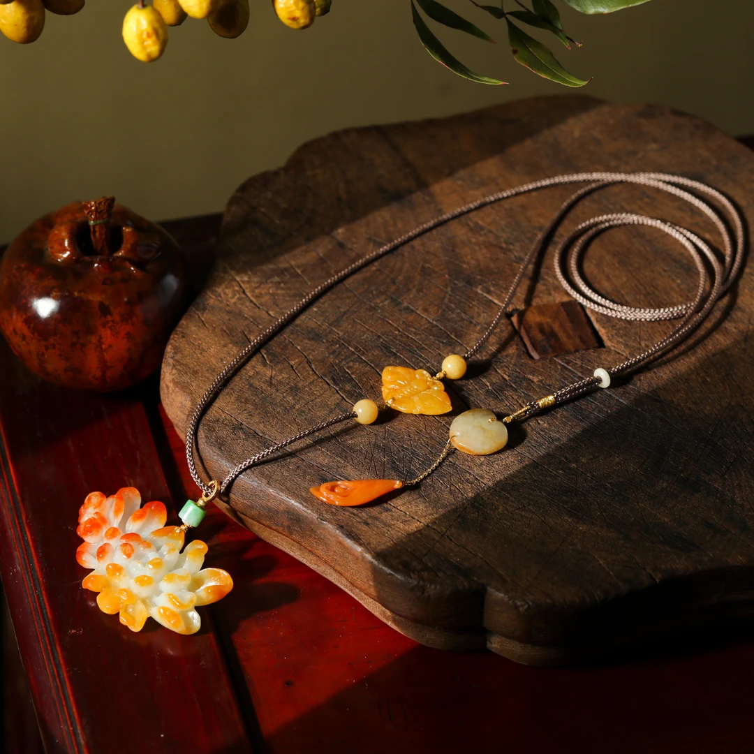 【意婵】天然典藏级老翡翠雕花项链18K金-908523