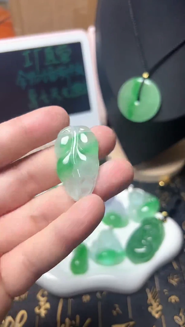 颈饰未镶嵌翡翠所见即所得，一图一物