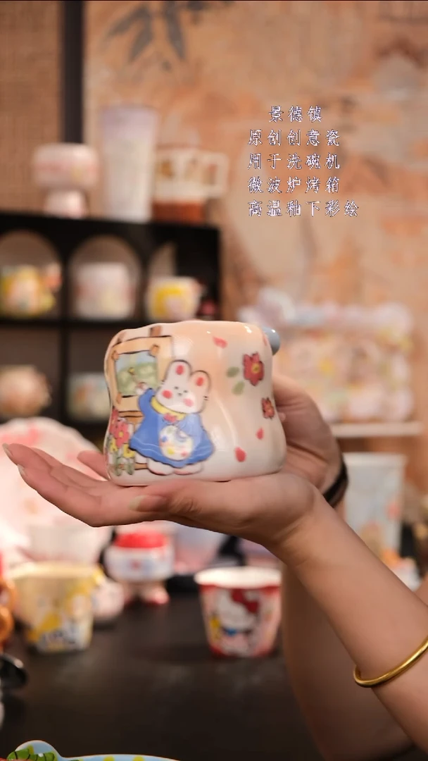 摆件景德镇手工手绘设计师款