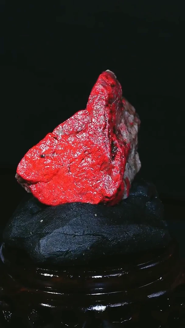 昌化石昌化鸡血石