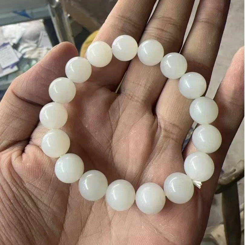 新疆和田玉且末天泰卡12mm手串