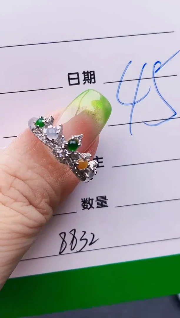 翡翠戒指银S925镶嵌8832