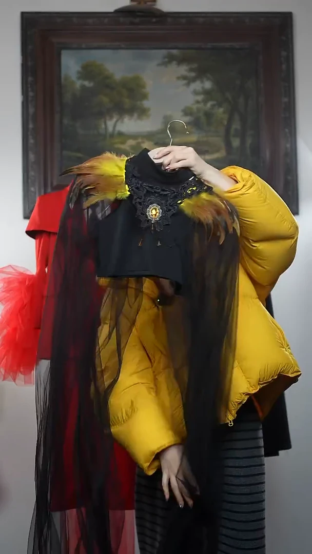 黄色艺桐轩儿童潮服