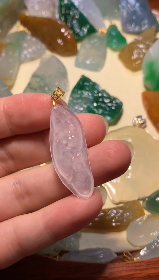 翡翠18K金镶嵌吊坠(不含链)吊坠