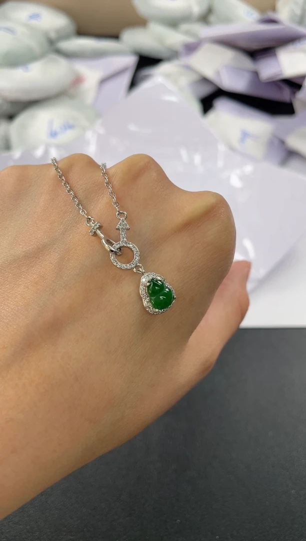 翡翠未镶嵌套链18（多样性发一件）葫芦套链