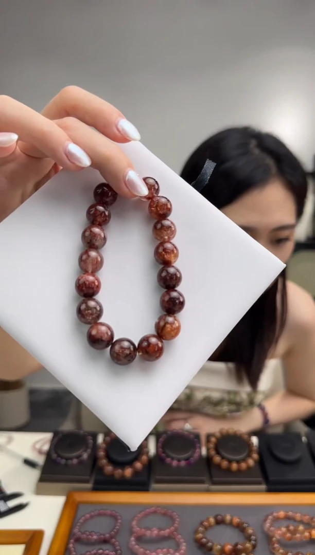 未镶嵌手串水晶——牛血红胶花（多样性发其一）