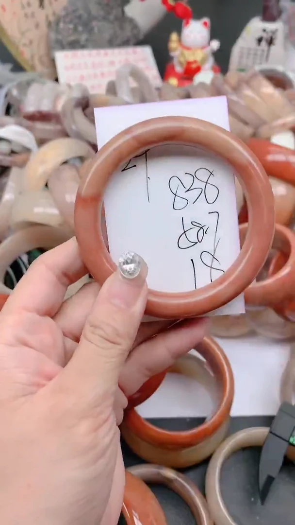 未镶嵌手镯石英质玉838