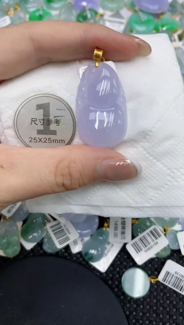 颈饰18K金镶嵌翡翠111111