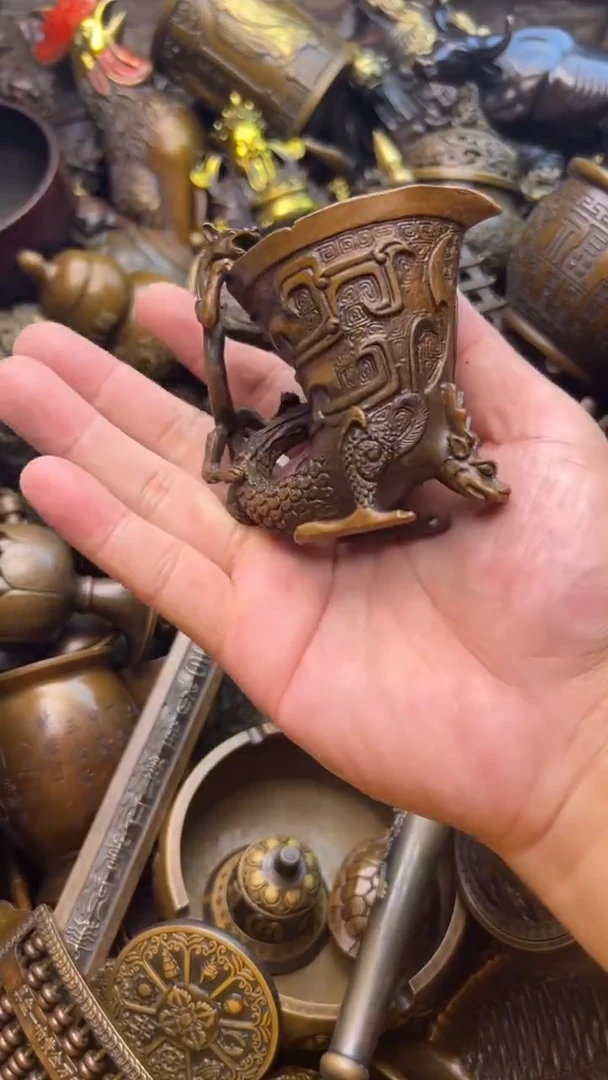 精美铜器，点击下单