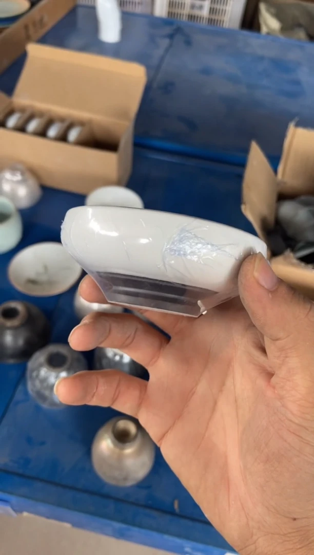 无运费险有瑕疵的摄影的产品有使用过的痕迹有点脏介意勿拍