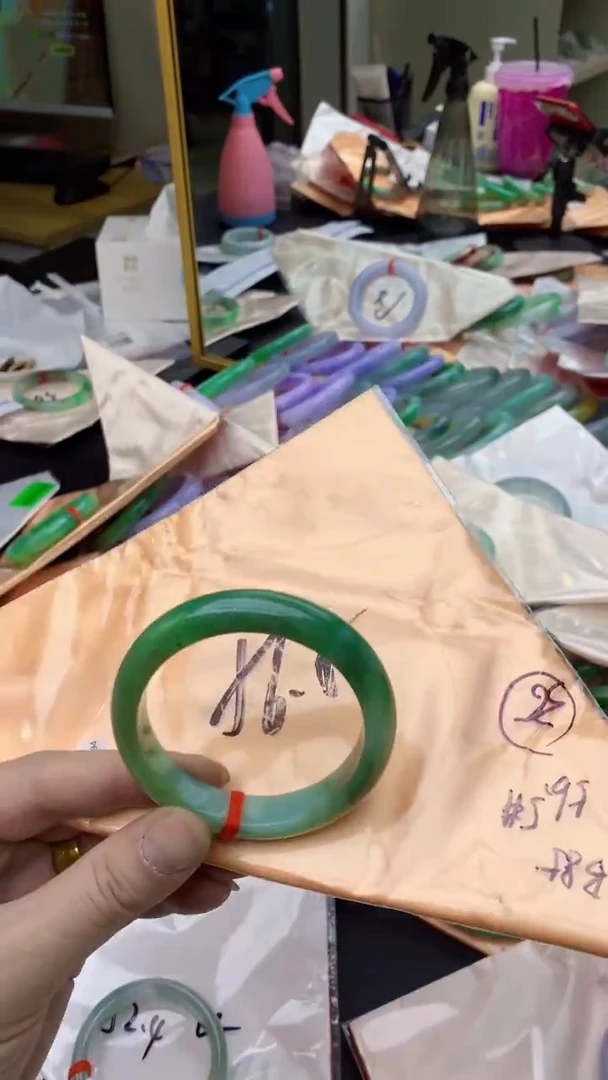 【闪购商品】翡翠手镯未镶嵌0531813953