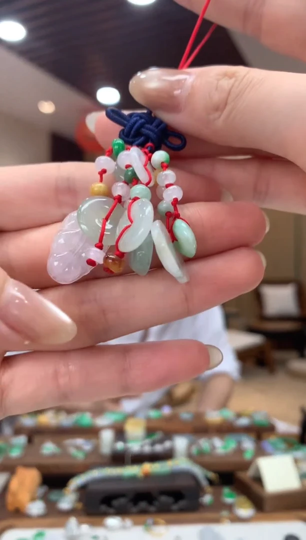 翡翠未镶嵌吊坠(不含链)手机挂
