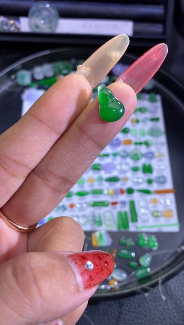 未镶嵌挂件翡翠葫芦