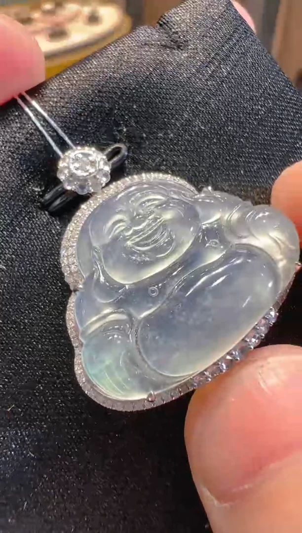 【闪购商品】翡翠吊坠(不含链)18K金镶嵌