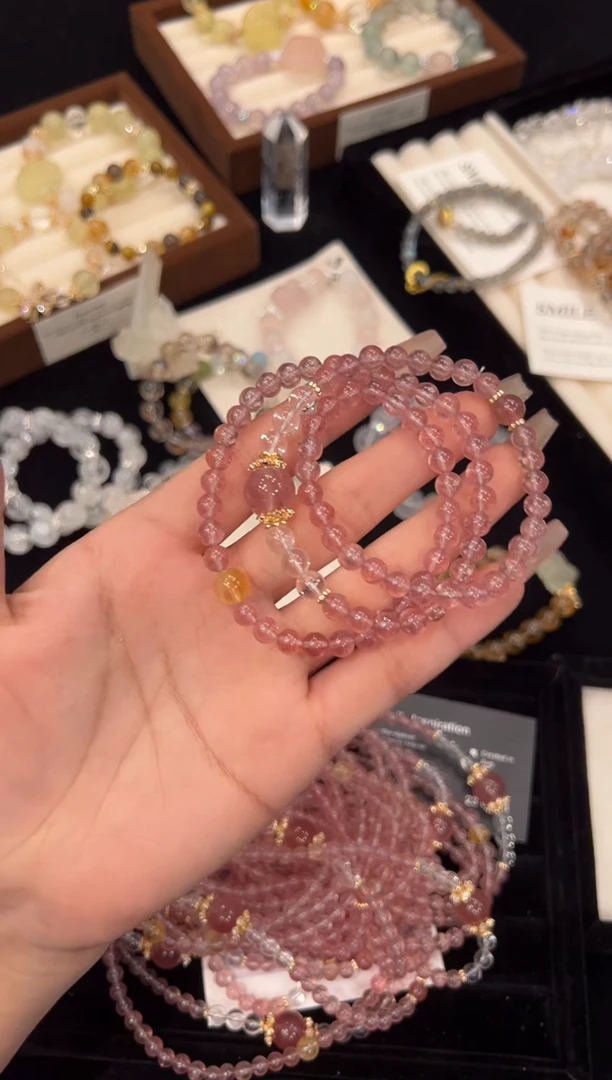 【闪购商品】水晶手链合金草莓晶三圈手链x1248