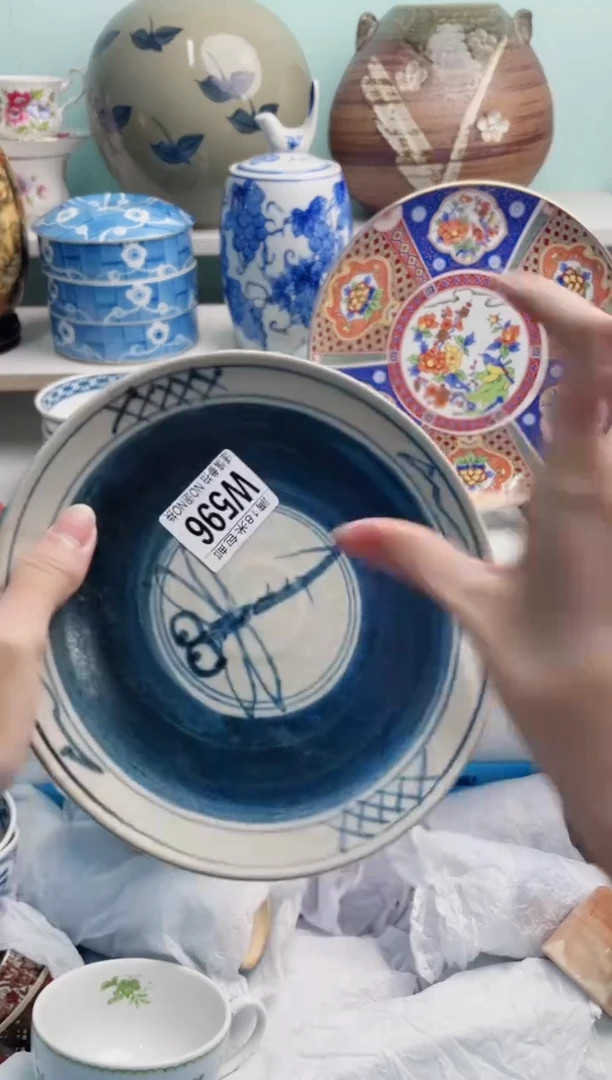 陶瓷L***?W596*********