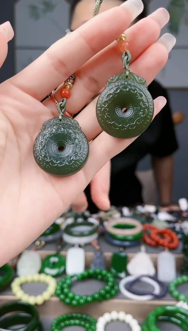 玉多样性发货拍一单发一个