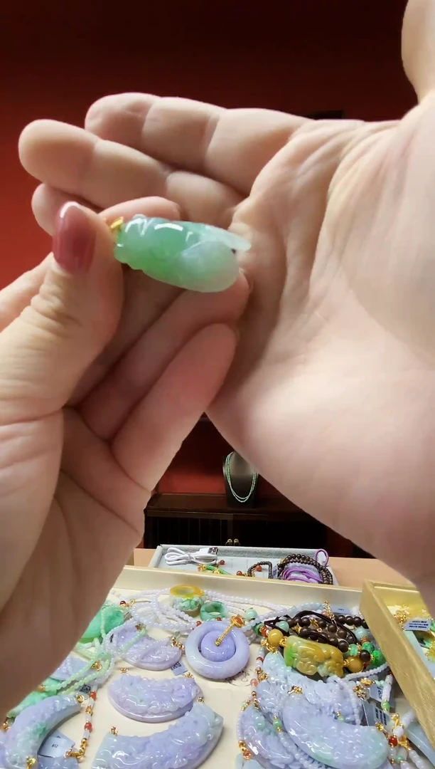 颈饰未镶嵌翡翠翡翠吊坠