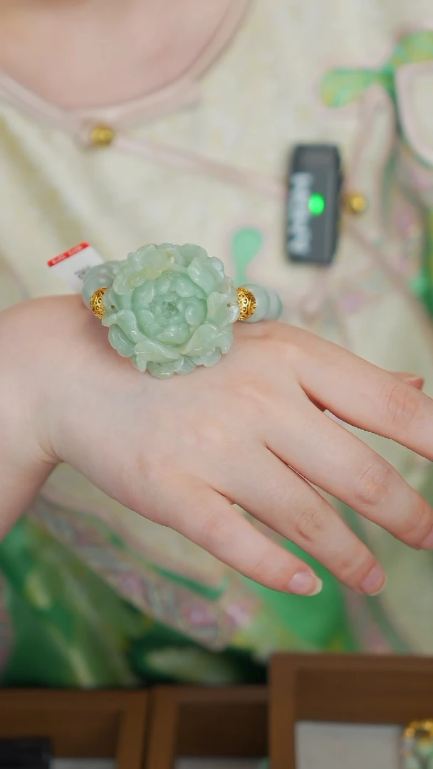 翡翠未镶嵌颈饰翡翠手串5906