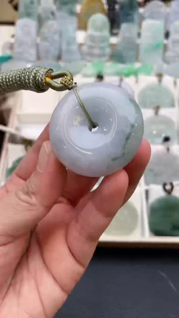 颈饰未镶嵌翡翠天然缅甸翡翠A货254