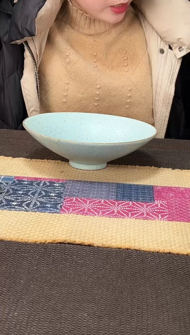 【闪购商品】碗福利陶泥雅绿内纹8寸小足斗碗