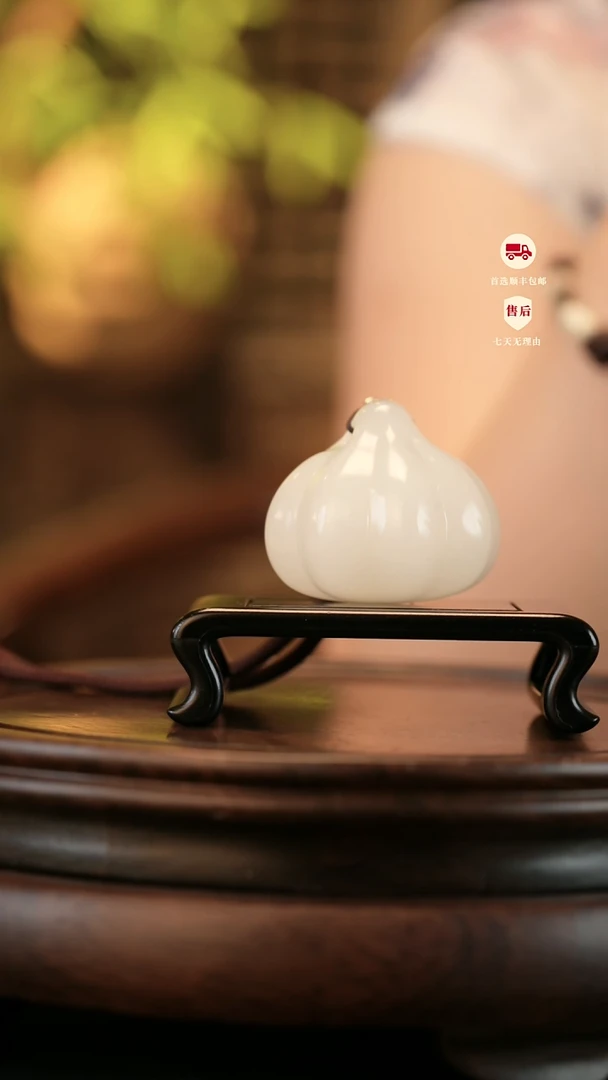 云南石荔枝白雕刻：胜算在握