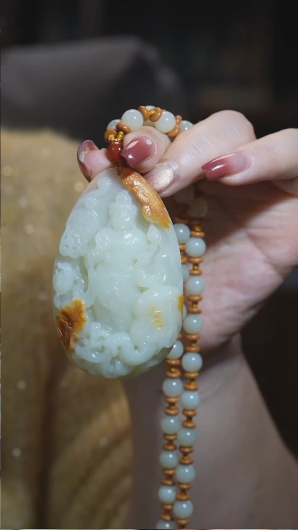 颈饰未镶嵌和田玉普贤