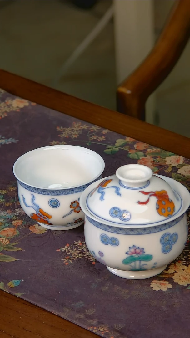 杯手工手绘杯杯很美丽
