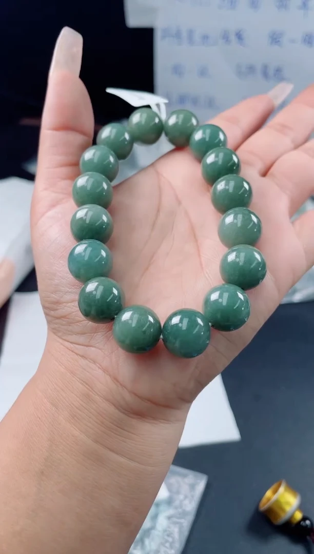 未镶嵌定制翡翠珠串
