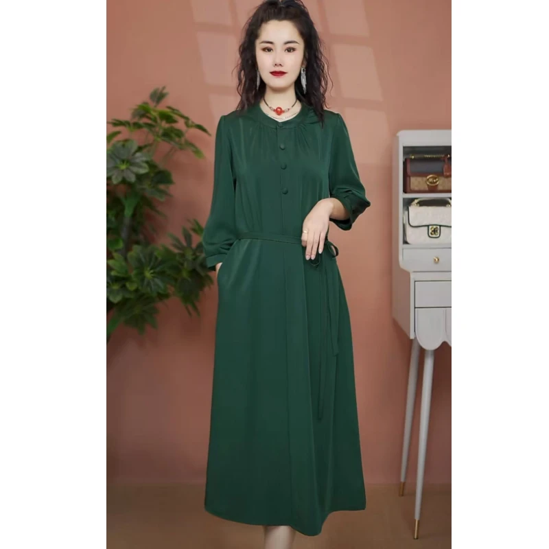春季新款圆领四颗扣中长款百搭显瘦中老年大码连衣裙