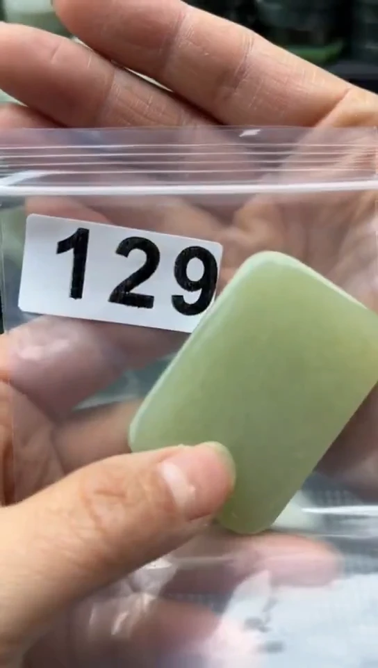 未镶嵌和田玉珠宝半成品牌子