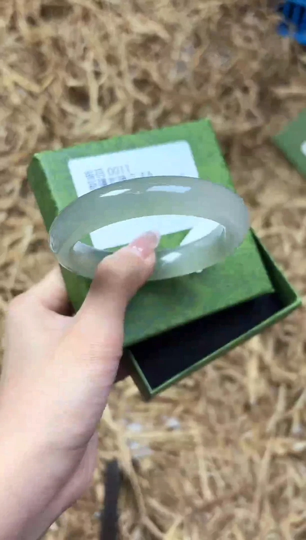 未镶嵌手镯石英质玉0011--圈口54