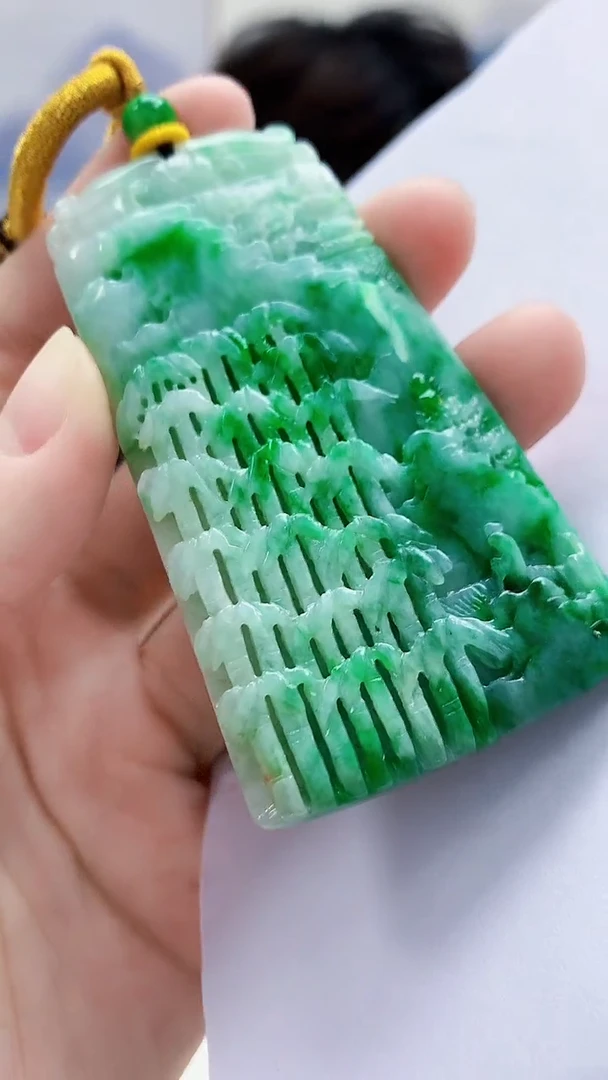 未镶嵌定制翡翠5145lr-毛货挂件193