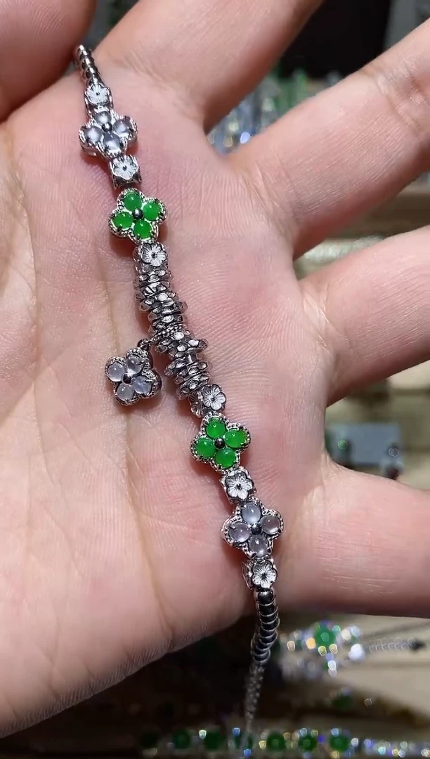 【闪购商品】翡翠耳饰银S925镶嵌潘多拉手链