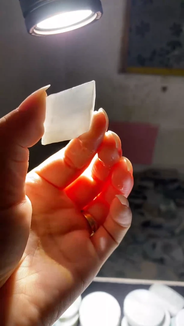 翡翠未镶嵌颈饰天然缅甸A货翡翠