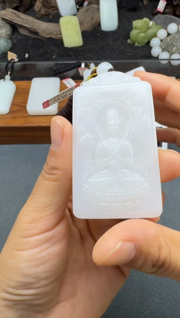 颈饰未镶嵌和田玉2