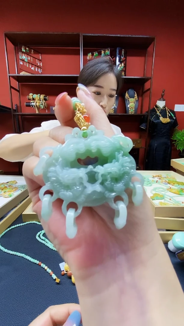 颈饰未镶嵌翡翠翡翠吊坠