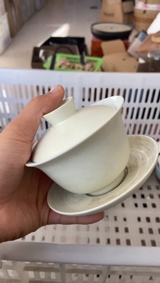 杯子瓷无运费险有瑕疵的摄影的产品有使用过的痕迹有点脏介意勿拍